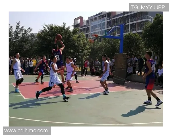 重庆篮球队在杯赛中的比赛经验与表现分析与点评 重庆篮球队在杯赛中的比赛经验与表现分析与点评